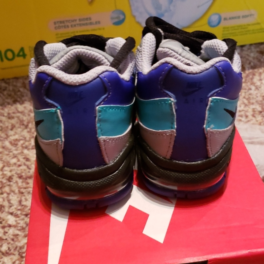 Toddler Nike air max - Picture 3 of 4